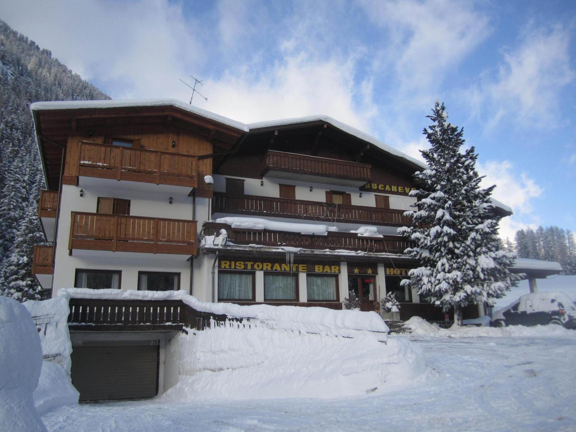 Hotel Bucaneve Moena Kültér fotó